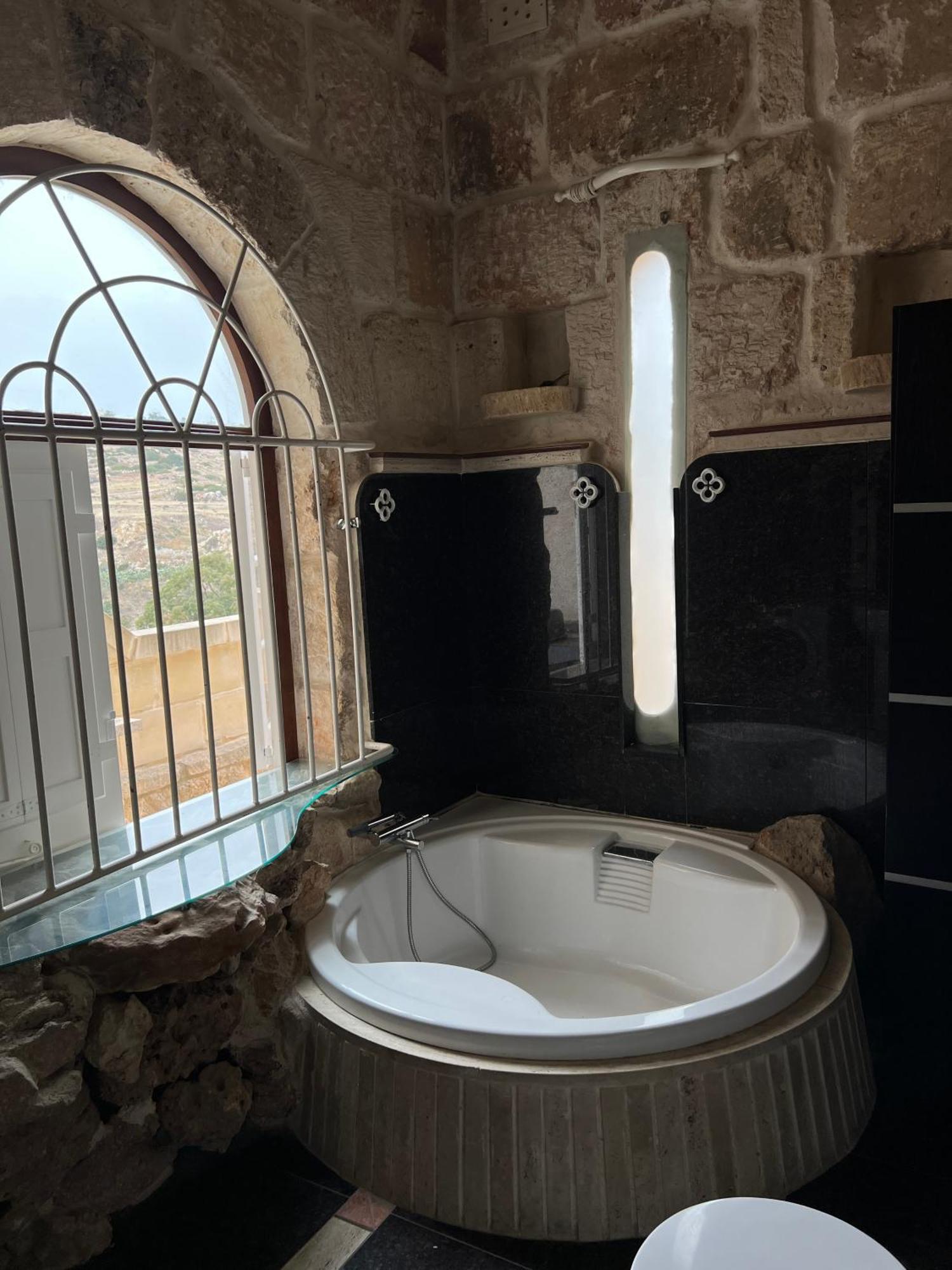 Traditional Maltese Home By Ma Properties St. Paul's Bay Ngoại thất bức ảnh