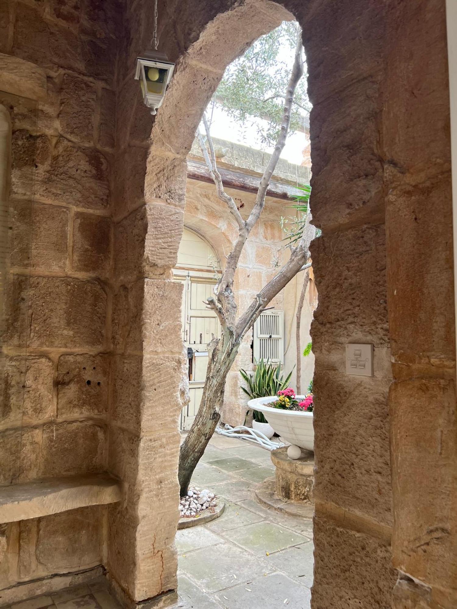 Traditional Maltese Home By Ma Properties St. Paul's Bay Ngoại thất bức ảnh
